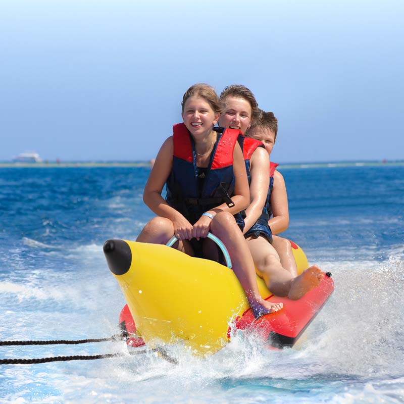 3-Person Inflatable Towable Tubes for Boating w/Electric Air Pump, Water Recreation Sports Banana Boat for Towing Rider