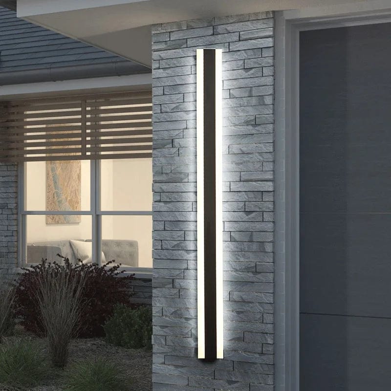 Smart LED Outdoor Wall Light with Light Sensor – Remote Control & Dimmable Features