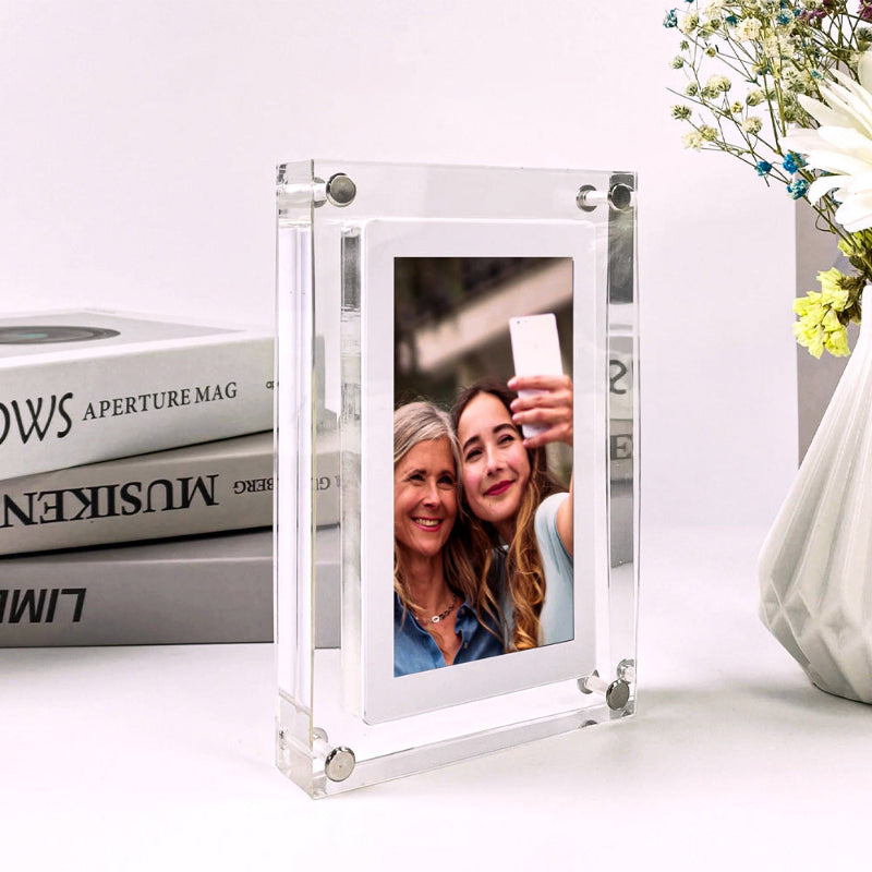 Digital Motion Video Frame – Perfect for Showcasing Videos and Photos with Movement