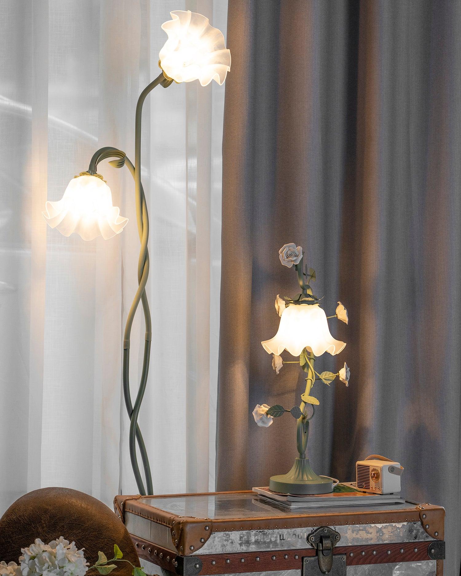 LED Floor Lamp with Calla Flower Design - Modern Lighting for Living Room & Bedroom Decor