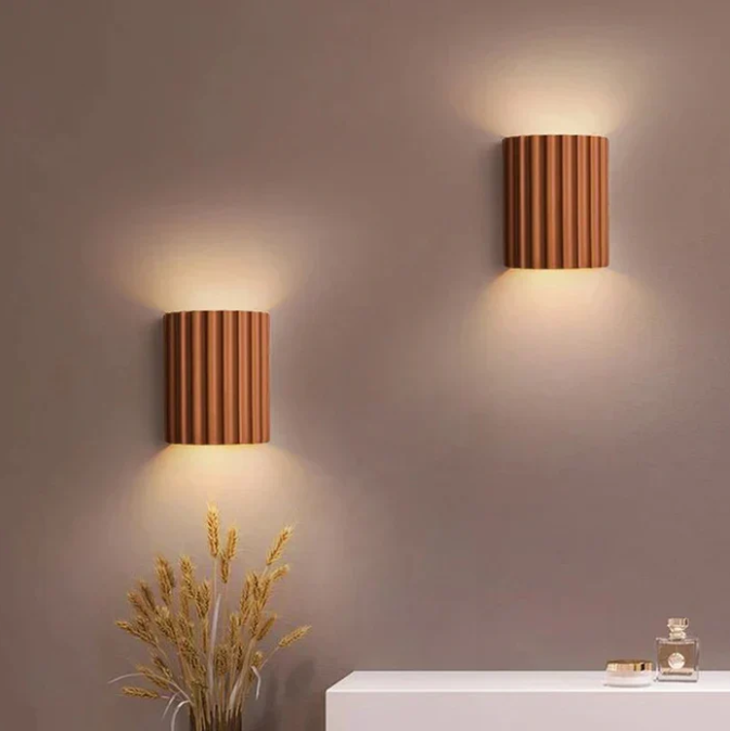 Contemporary Resin Wall Lamp | Double-Sided Light Diffusion & Ideal for Modern Living Spaces, Bedrooms, Hallways