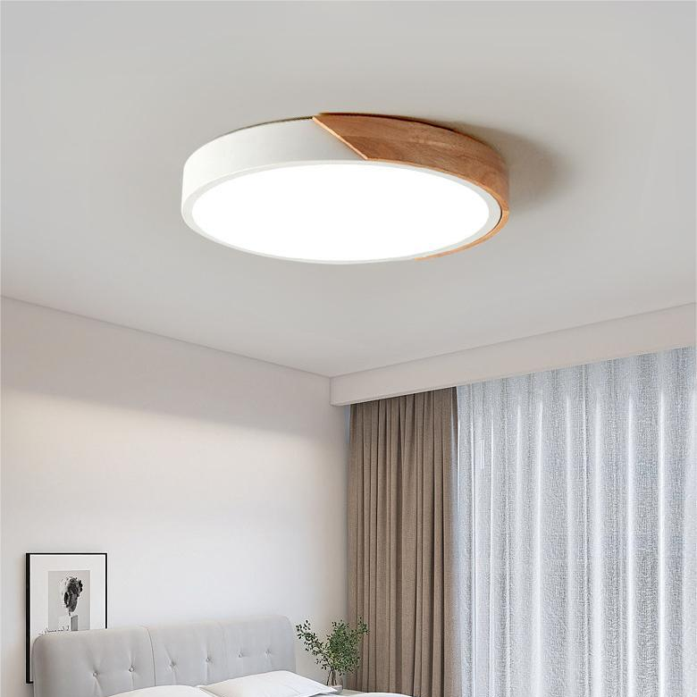 Nordic Wooden Circular Ceiling Light Fixture for Macaroon Style Home Decor & Ambient Lighting