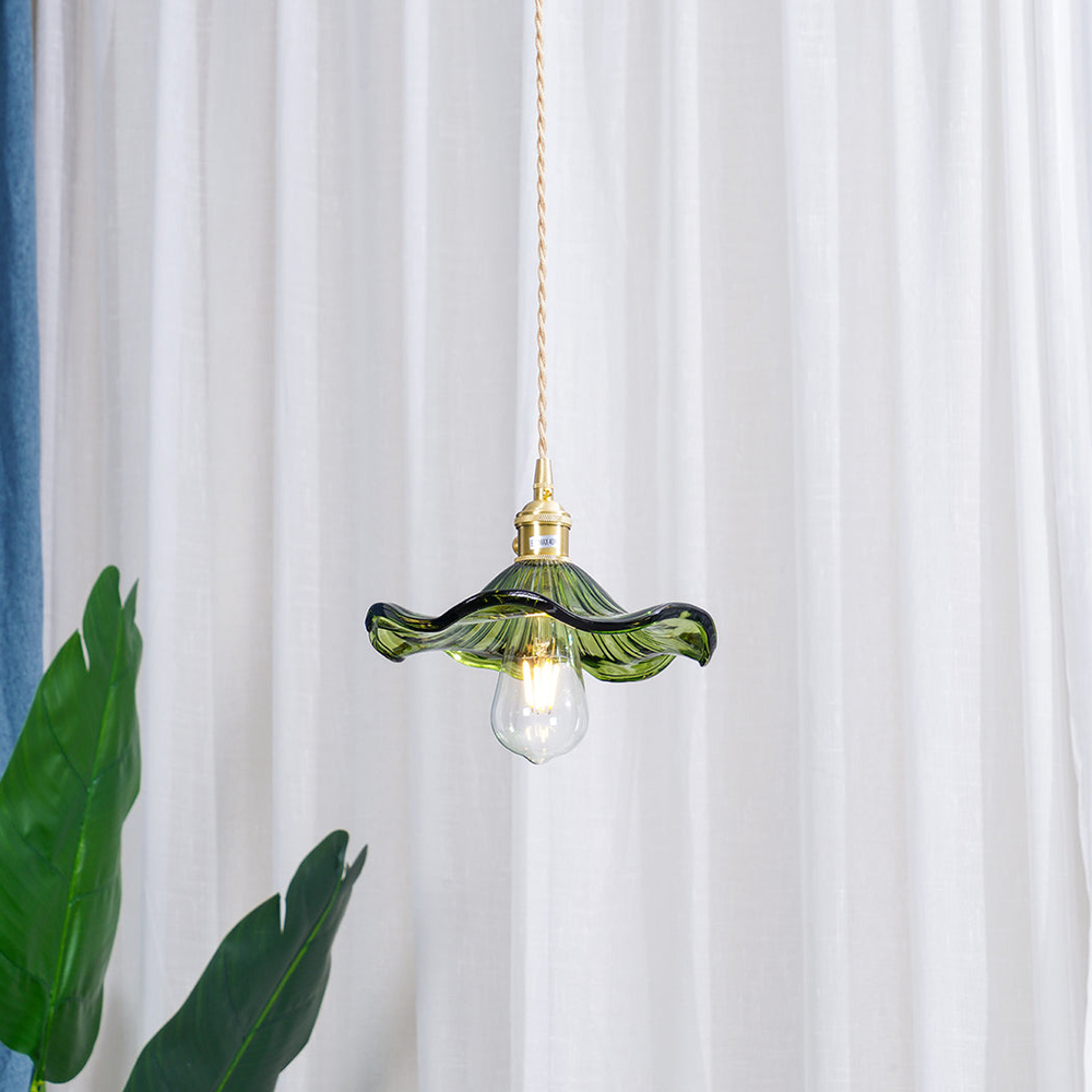 Hibiscus Flower Table Lamp - Decorative Lighting Fixture for Living Room & Bedroom Decor