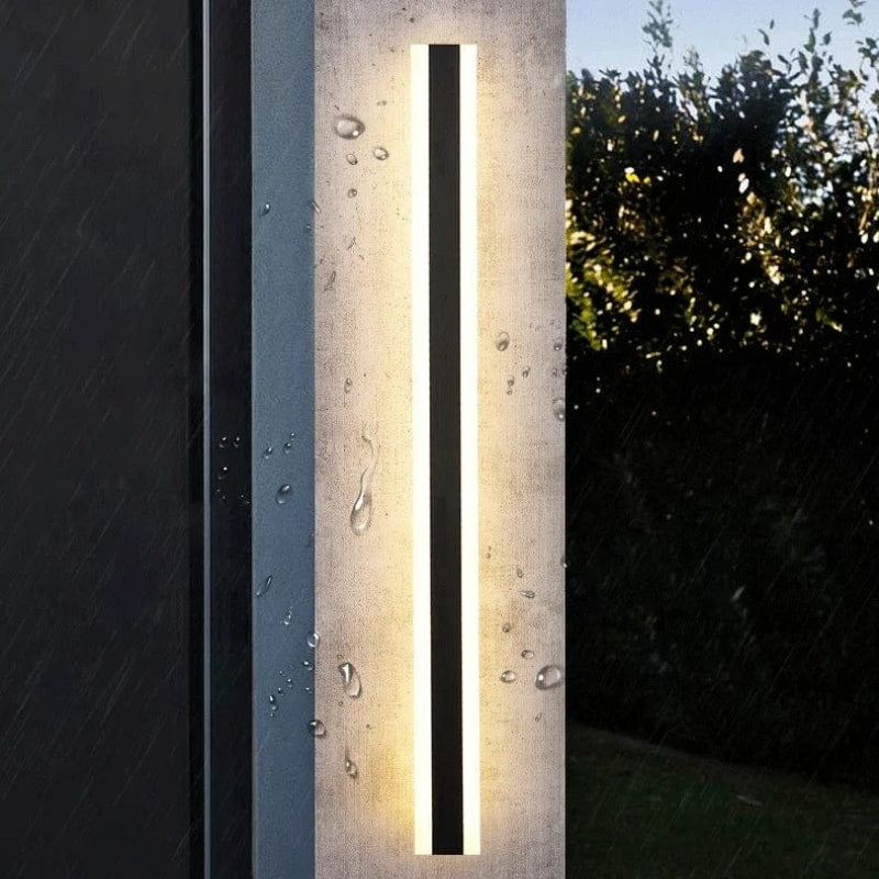 Smart LED Outdoor Wall Light with Light Sensor – Remote Control & Dimmable Features