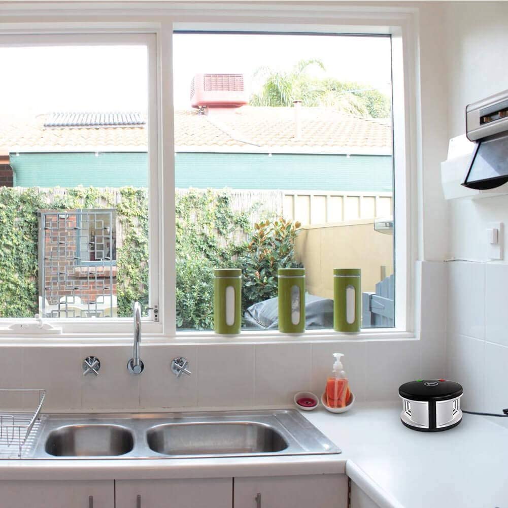 Portable Ultrasonic Garden Squirrel Repeller Deterrent