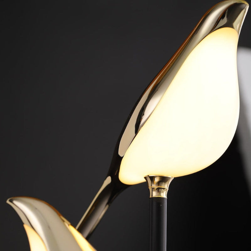 Charming Bird Wall Light – Elegant Animal-Shaped Lamp for a Cozy Room Ambience