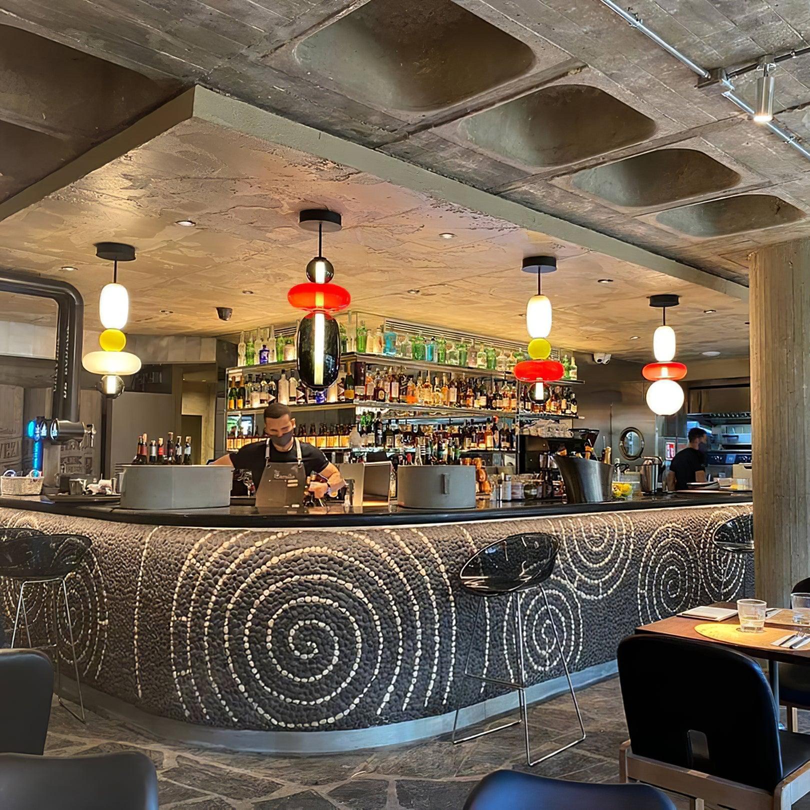 Glass Pendant Light Fixture with Candied Finish for Kitchen Island & Dining Room Lighting