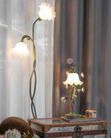 LED Floor Lamp with Calla Flower Design - Modern Lighting for Living Room & Bedroom Decor