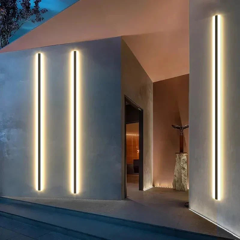 Smart LED Outdoor Wall Light with Light Sensor – Remote Control & Dimmable Features