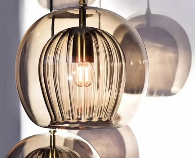 Timber Glow - Modern glass pendant lamp