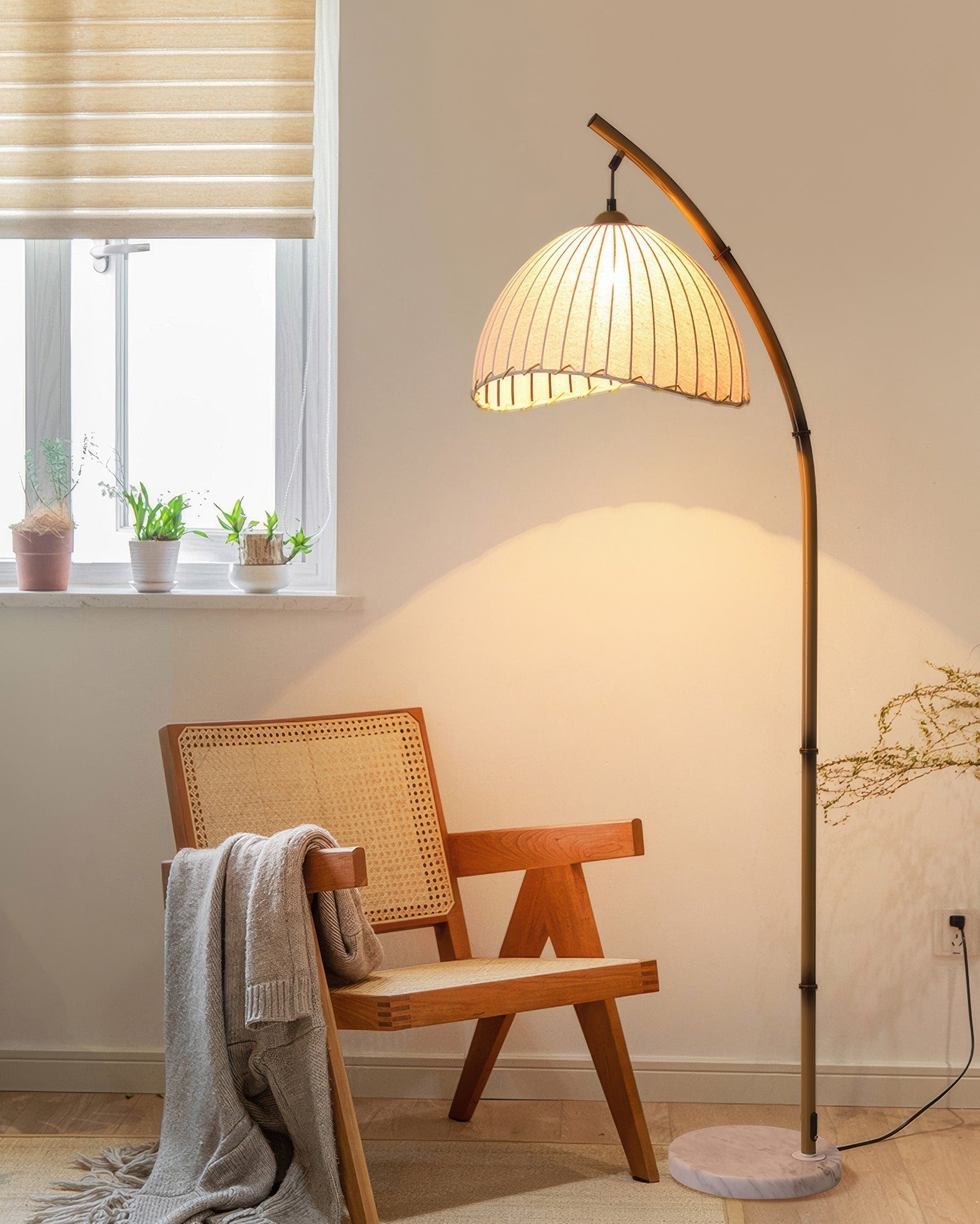 Bamboo Floor Lamp with Cultural Zen Design for Eco-Friendly Home Lighting