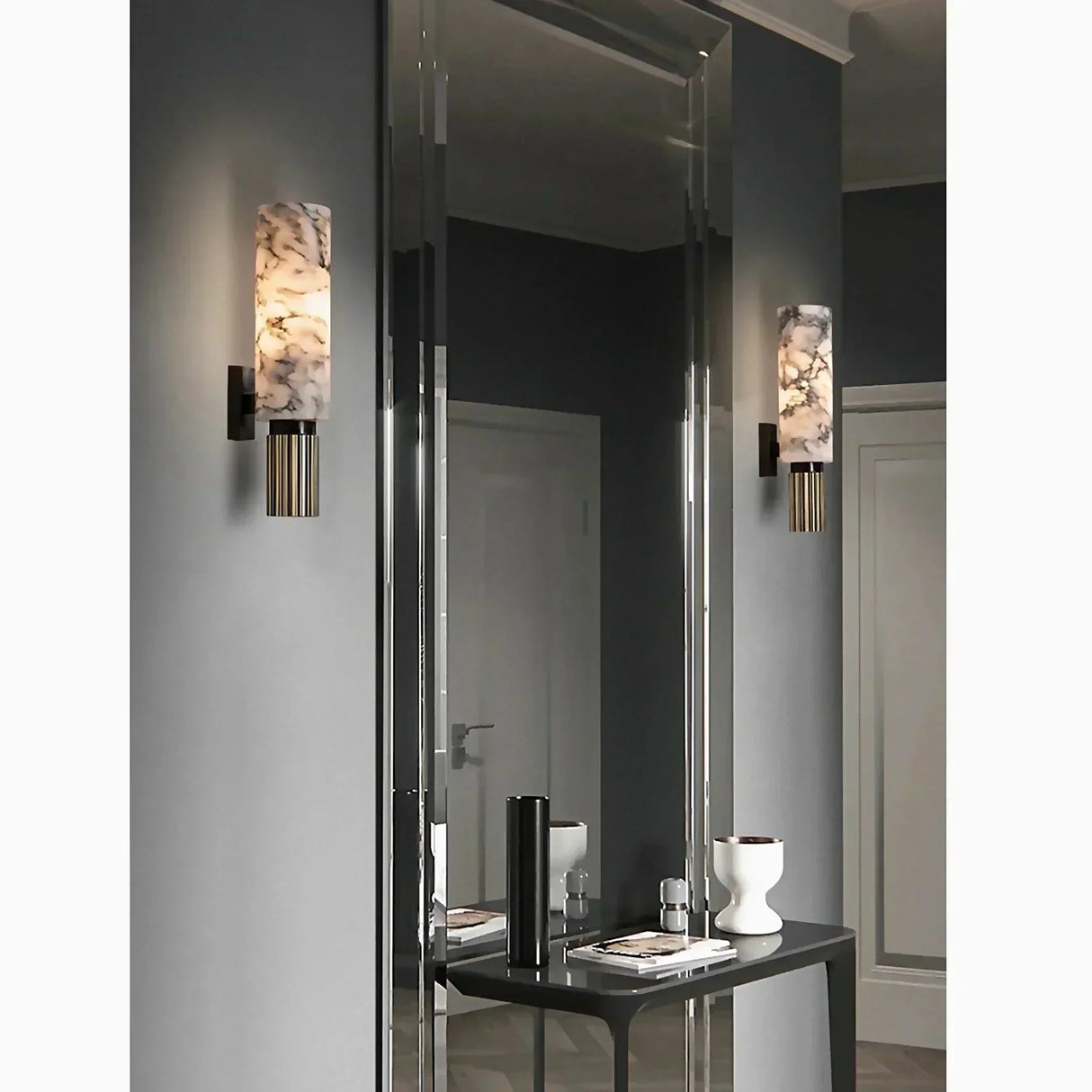 Celestara™ | Marble Wall Lamp | Modern Design with Adjustable Brightness | Ideal for Living Room & Entryway
