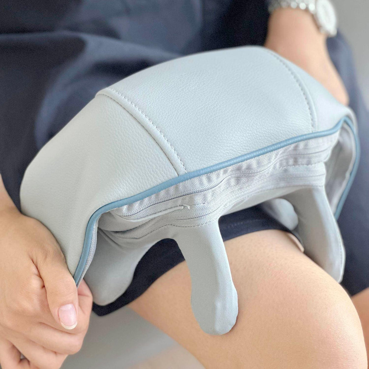 Portable 5D Shiatsu Neck and Shoulder Massager